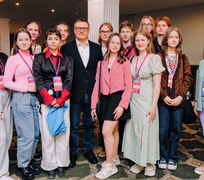 В поисках «самого умного»: в Челябинске стартовал Всероссийский чемпионат по интеллектуальным играм для школьников