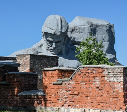 Александр Олексюк: Брестская крепость — граница, разделяющее историю на 