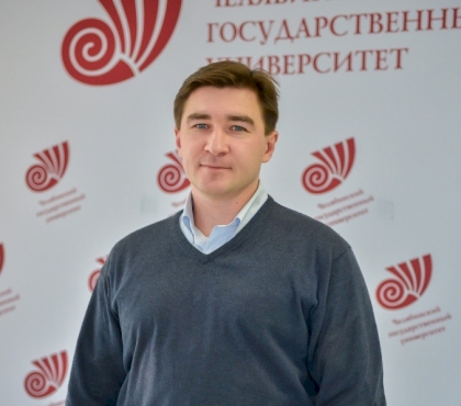Ректором ЧелГУ выбрали ученого, который исследовал метеорит