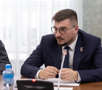 Ветераны СВО в Заксобрании обсудили поддержку семей, детский отдых и патриотическое воспитание молодежи
