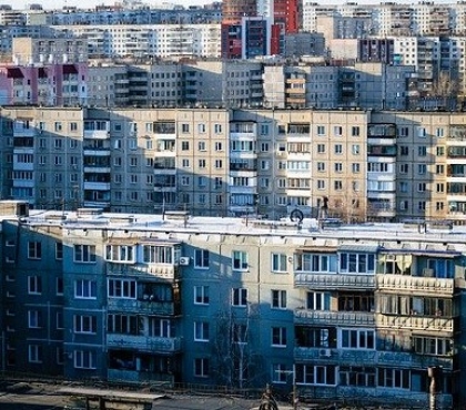 Нажать кнопку и удерживать пять секунд: в Челябинске посчитали, сколько жителей города попросили о помощи через домофон