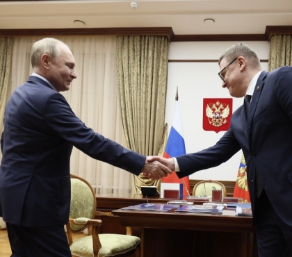 Строим школы и больницы, поддерживаем бойцов СВО: Текслер доложил Путину о развитии региона