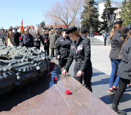 По местам боевой славы: сотни школьников-южноуральцев отправятся на поля сражений Великой Отечественной Войны