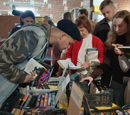 Здесь ценители литературы охотно расстаются с книгами: как в Челябинске прошел фестиваль «Лампочка»