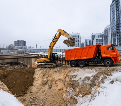 Вывезли 5300 тонн земли: в Челябинске готовят стартовый котлован под тоннели для метротрамвая