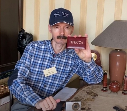 Преподаватель челябинского вуза завел ютуб-канал с остросоциальными памфлетами в стихах