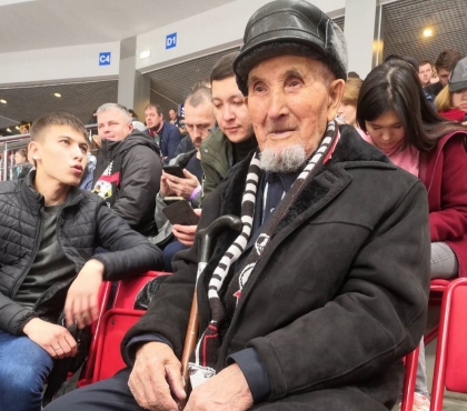 93-летний фанат 