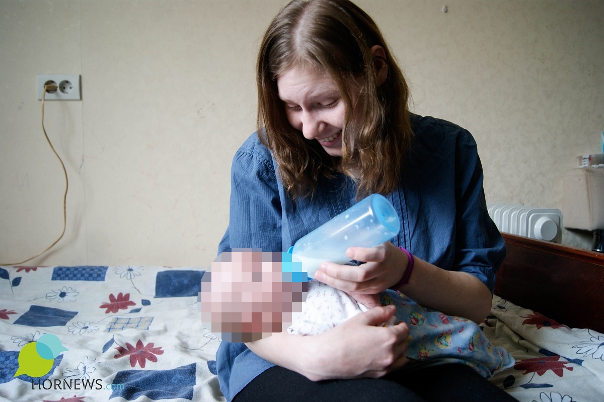 После рождения сына Марина впервые за долгое время начала улыбаться