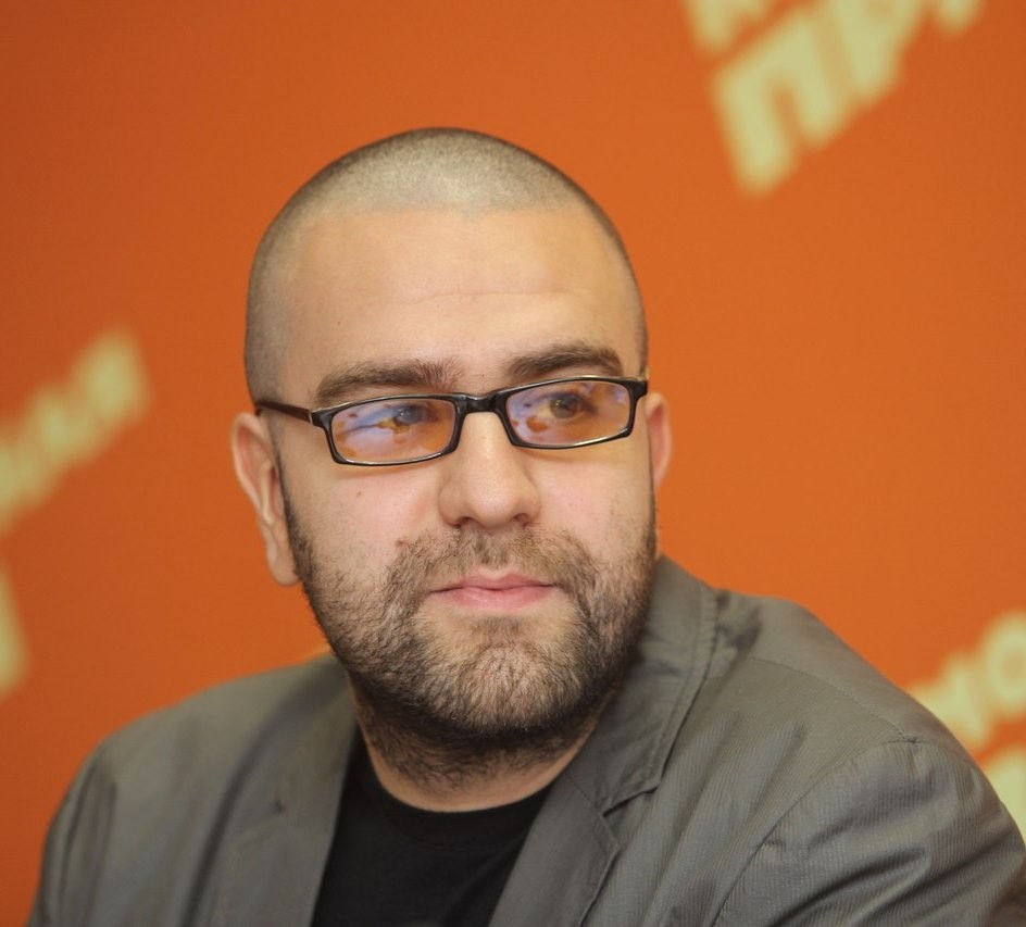 Подпишите изображение